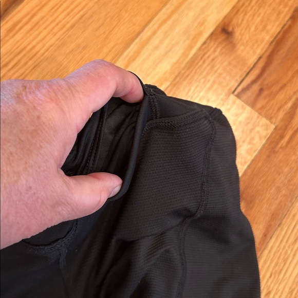 Athleta tennis skirt size XS. Built in mesh shorts, non-slip hem, ball pockets - Picture 9 of 14